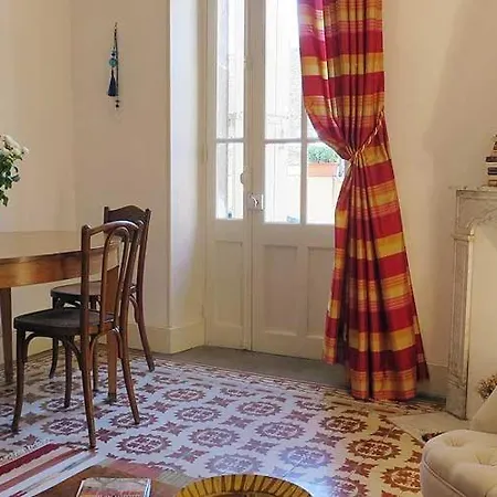 Maison Velvet-3